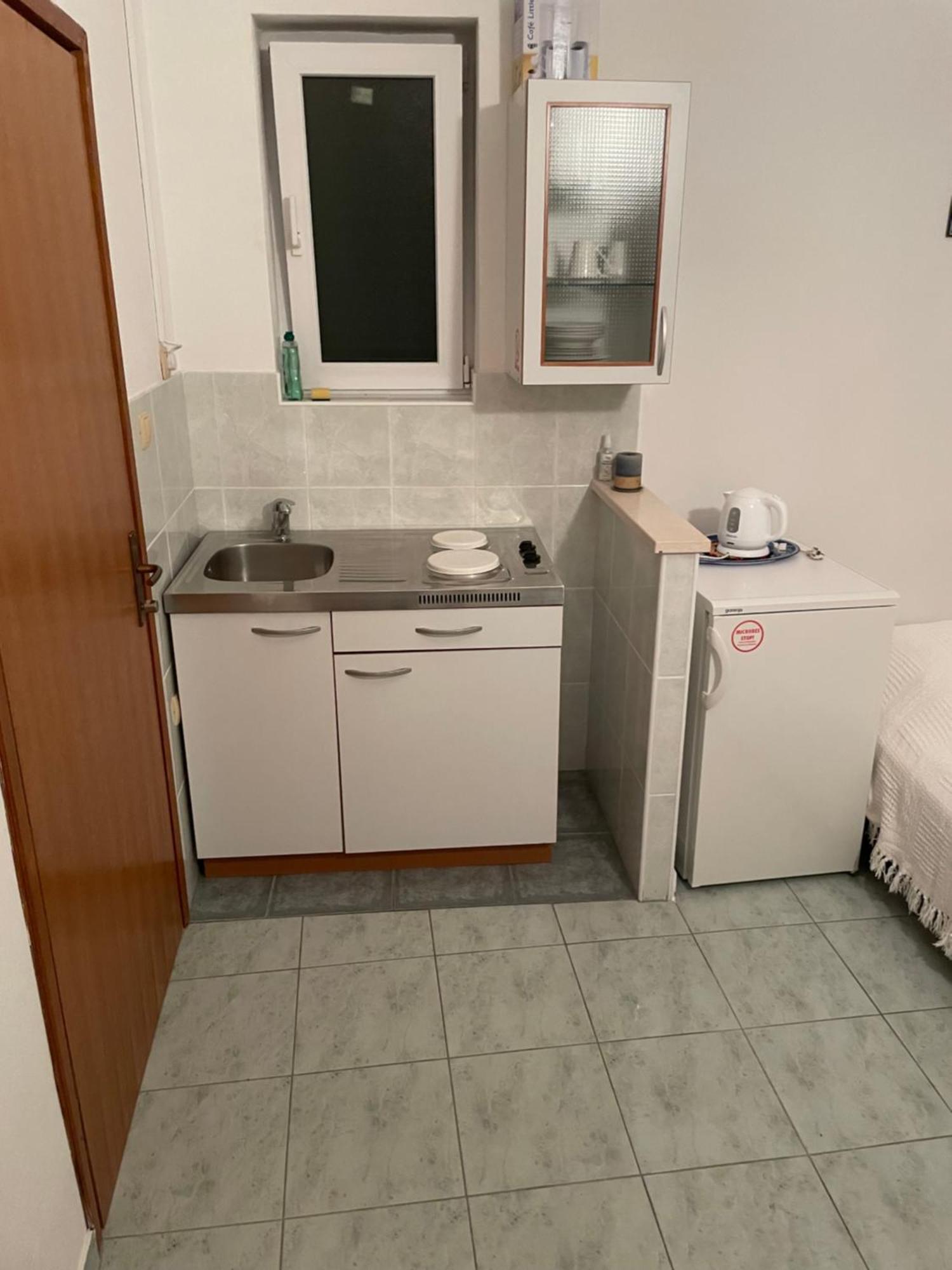 Apartments Visnjic Zaboric Eksteriør bilde
